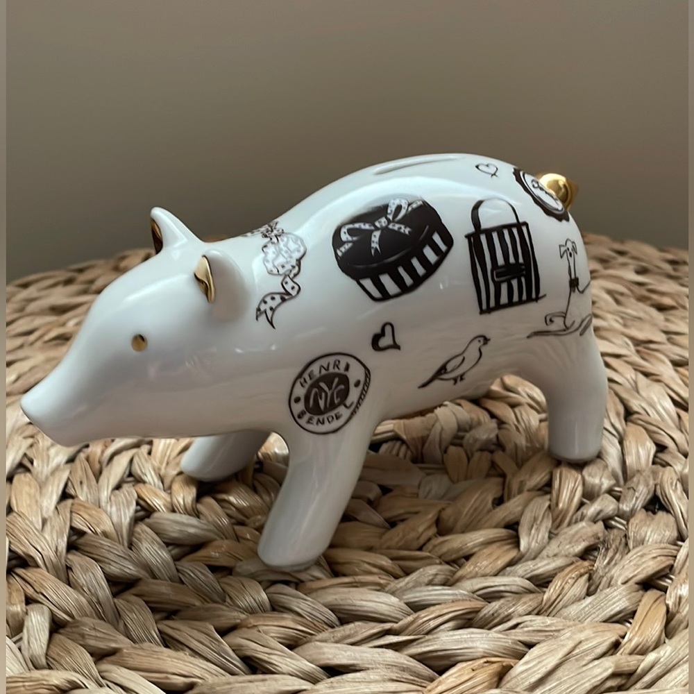 Henri Bendel Limited Edition Piggy Bank Henrietta Pig - BRAND NEW